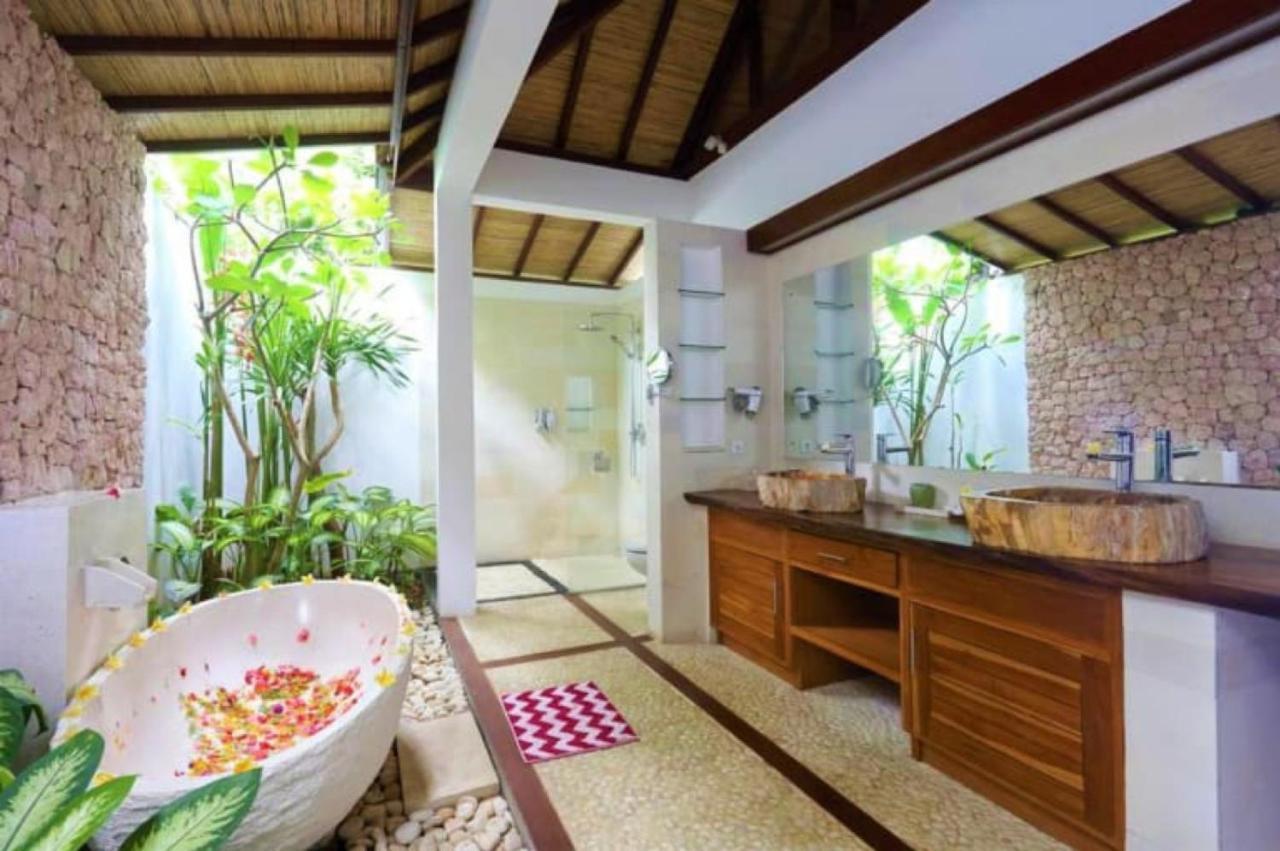 Villa Saraswati Lovina Esterno foto